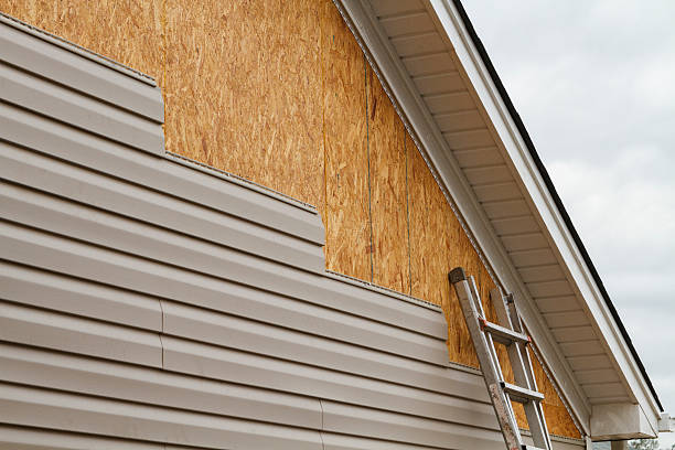 Trusted Storm Damage Siding Repair service in Logan, WV - Squared Siding